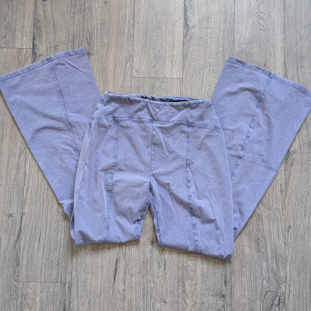 59💜 Out from Under for Urban Outfitters Bootcut Pants — Purple 💜